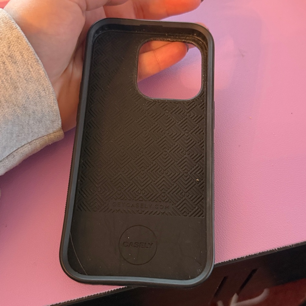 Casley IPhone 14 Pro case - Picture 3 of 5